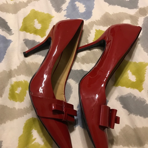 Shoes - Picture 3 of 5