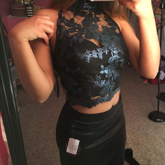 Windsor prom floral two piece dress - Picture 5 of 7