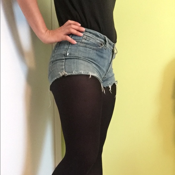 VINTAGE cutoffs 👖 - Picture 2 of 8