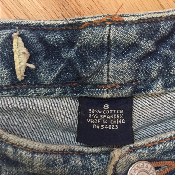 VINTAGE cutoffs 👖 - Picture 5 of 8