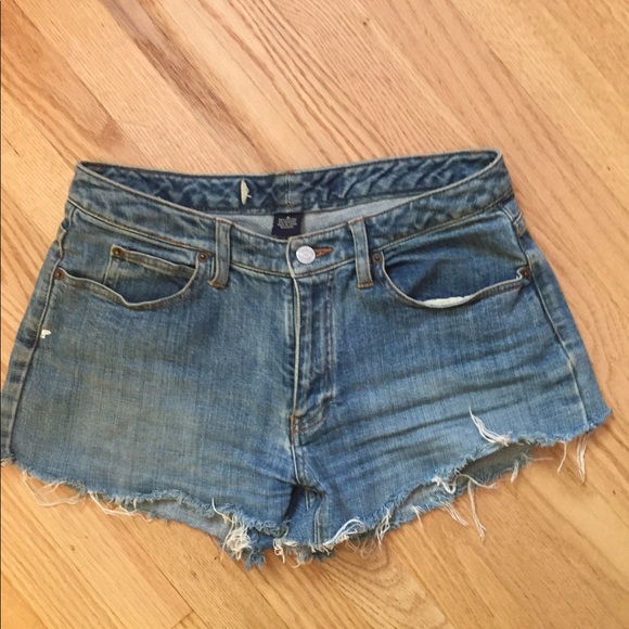 VINTAGE cutoffs 👖 - Picture 6 of 8