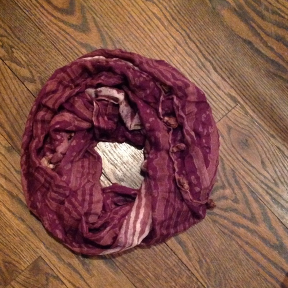 Staring at Stars infinity printed wrap scarf