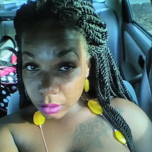 Meet your Posher, Josephine