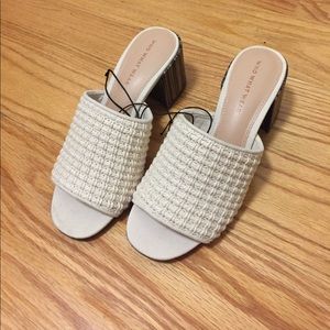 Beige mules who what wear size 6 1/2