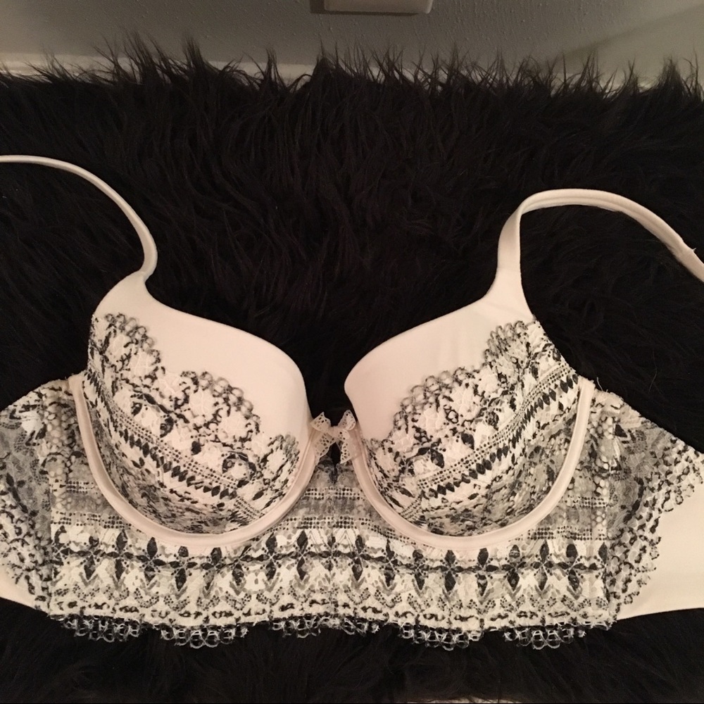 Victoria’s Secret Bra