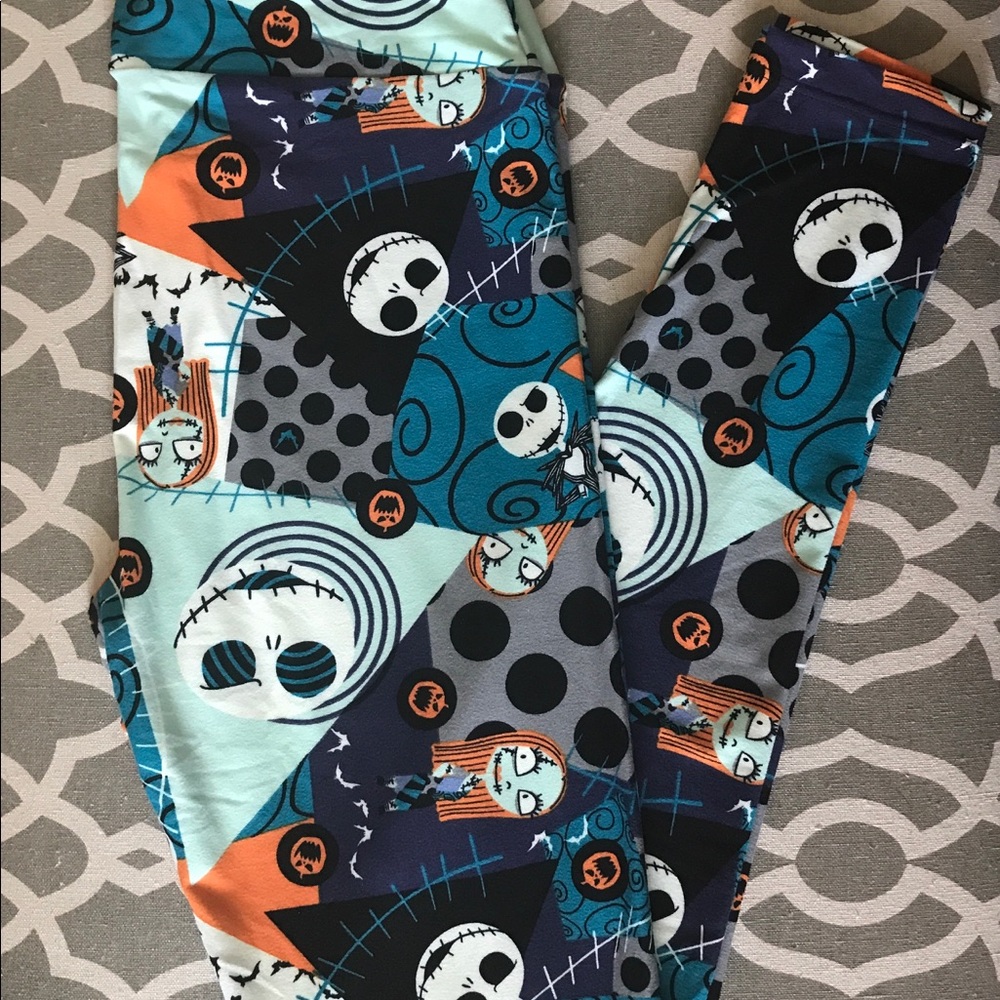 NWT Nightmare Before Christmas OS Leggings