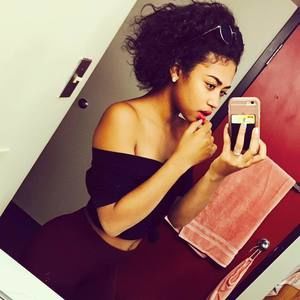 Meet your Posher, Lilly