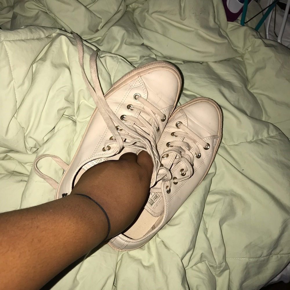 Converse !!