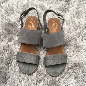 toms poppy sandals black