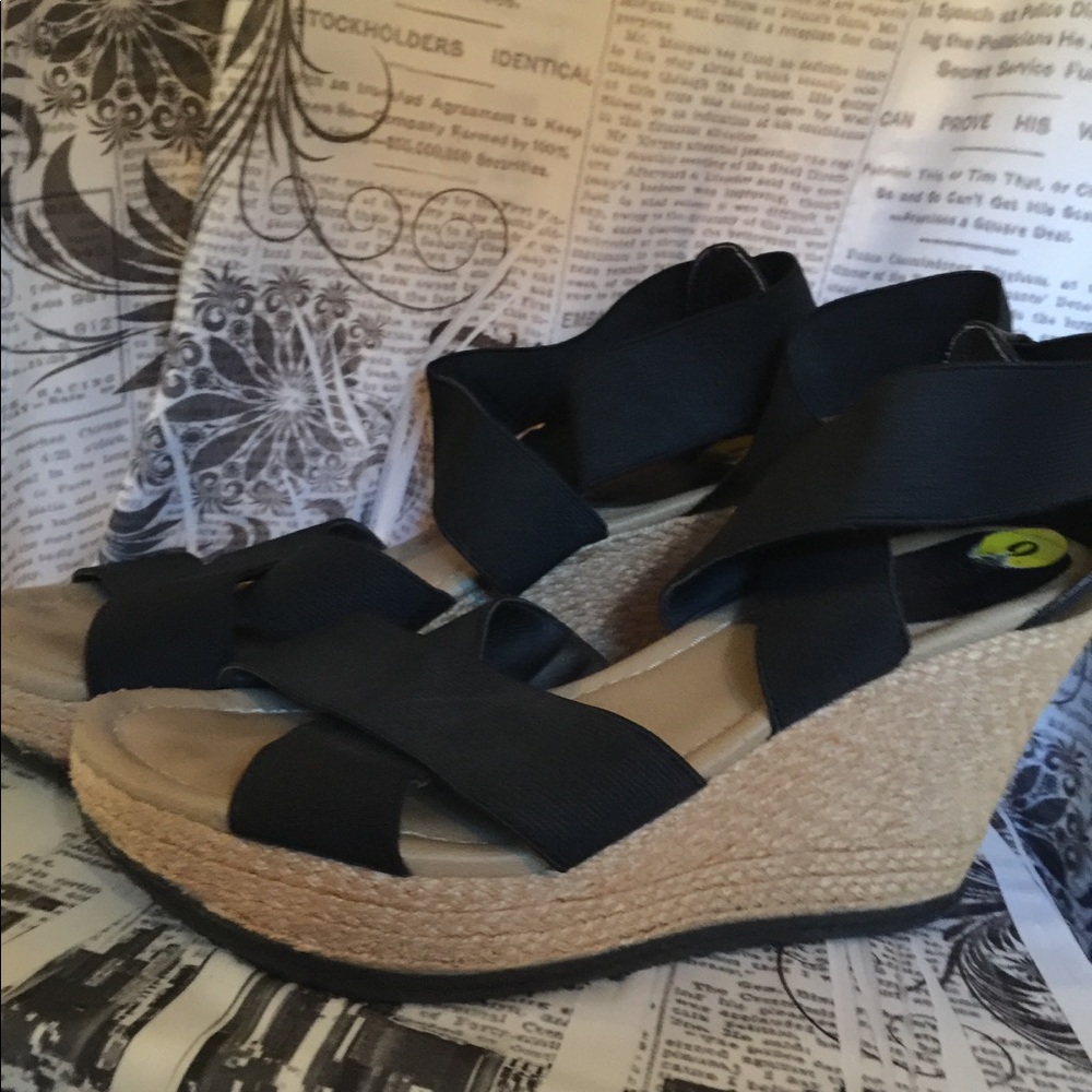 Black sandals