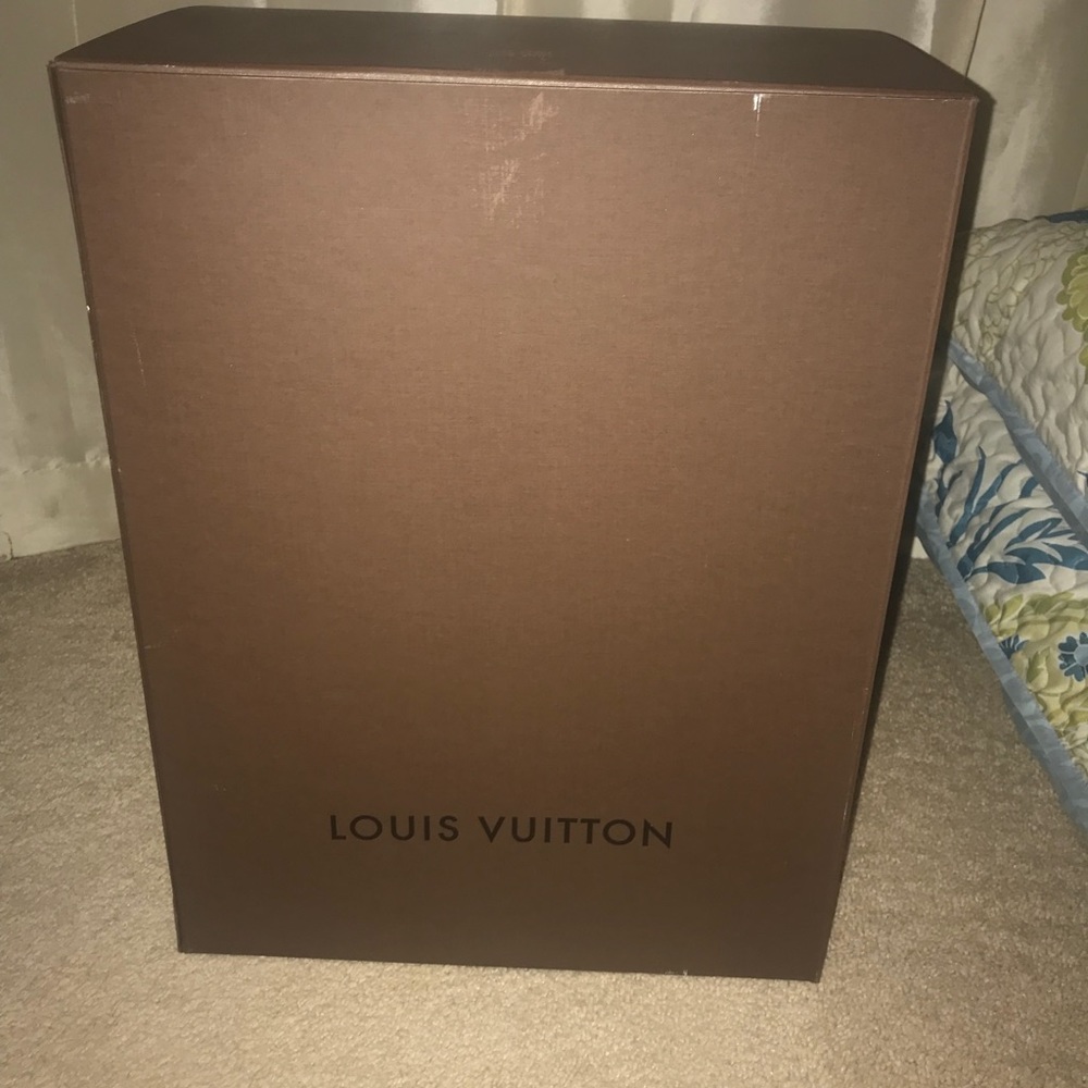 Authentic Louis Vuitton purse box
