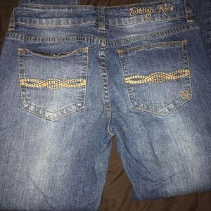 Size 7 woman’s jeans