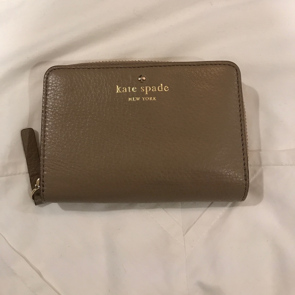 Small Kate Spade Leather Wallet