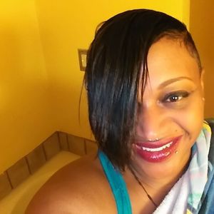 Meet your Posher, Nikki