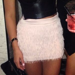 Fringe lift pink skirt