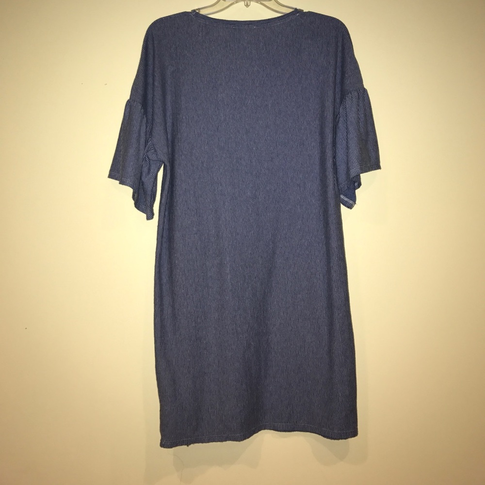 ZARA Blue and White striped dress - Picture 3 of 6