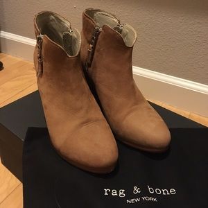 Camel nubuck Margot booties