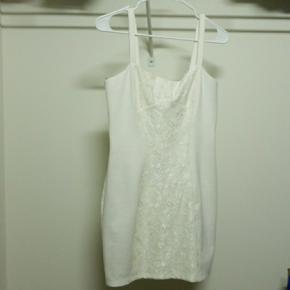 Mini dress