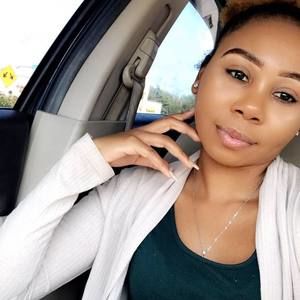 Meet your Posher, Brenae