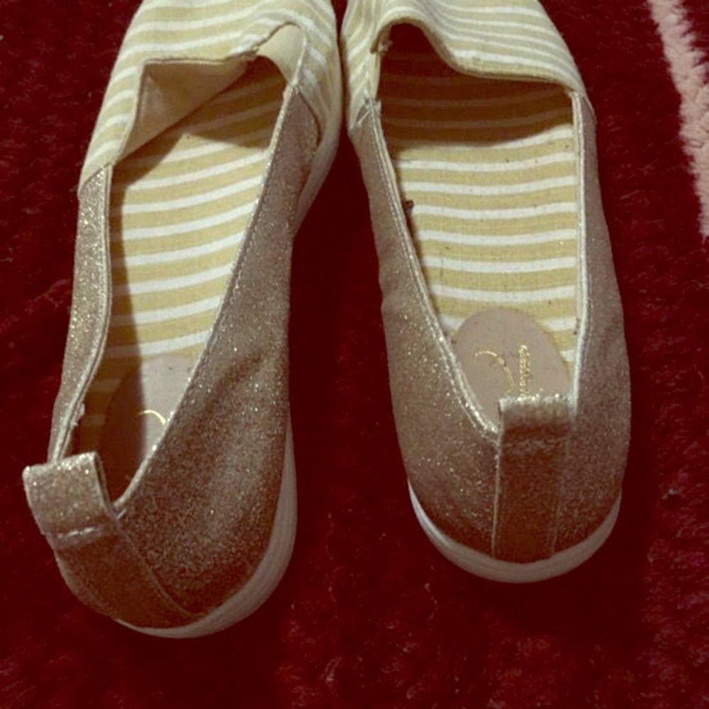 Golden shoes 9/M