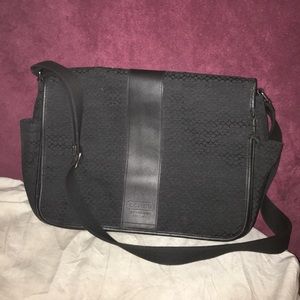 Coach Signature Laptop crossbody bag Coach Signature Laptop crossbody bag