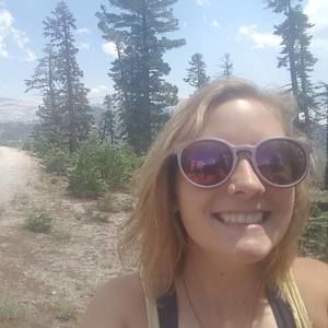 Meet your Posher, Christa