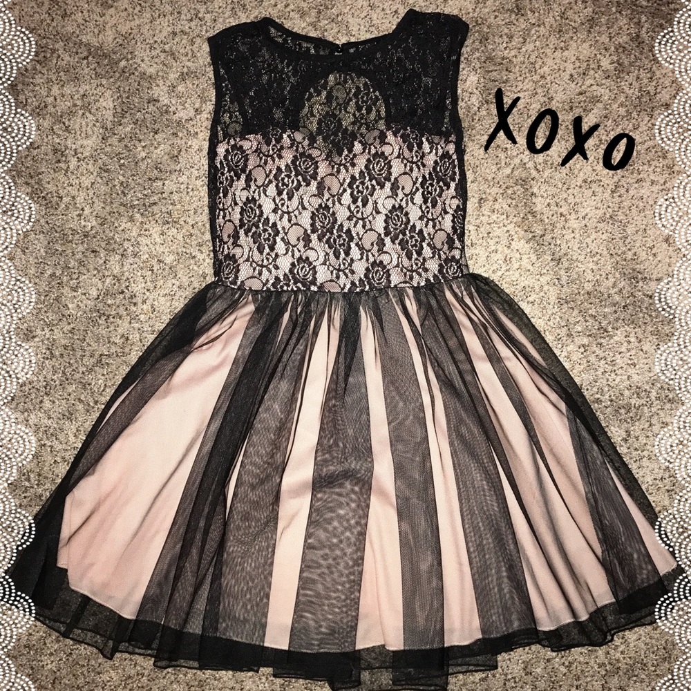 Lace Party Dress