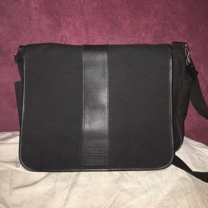 Coach laptop messenger bag Coach laptop messenger bag