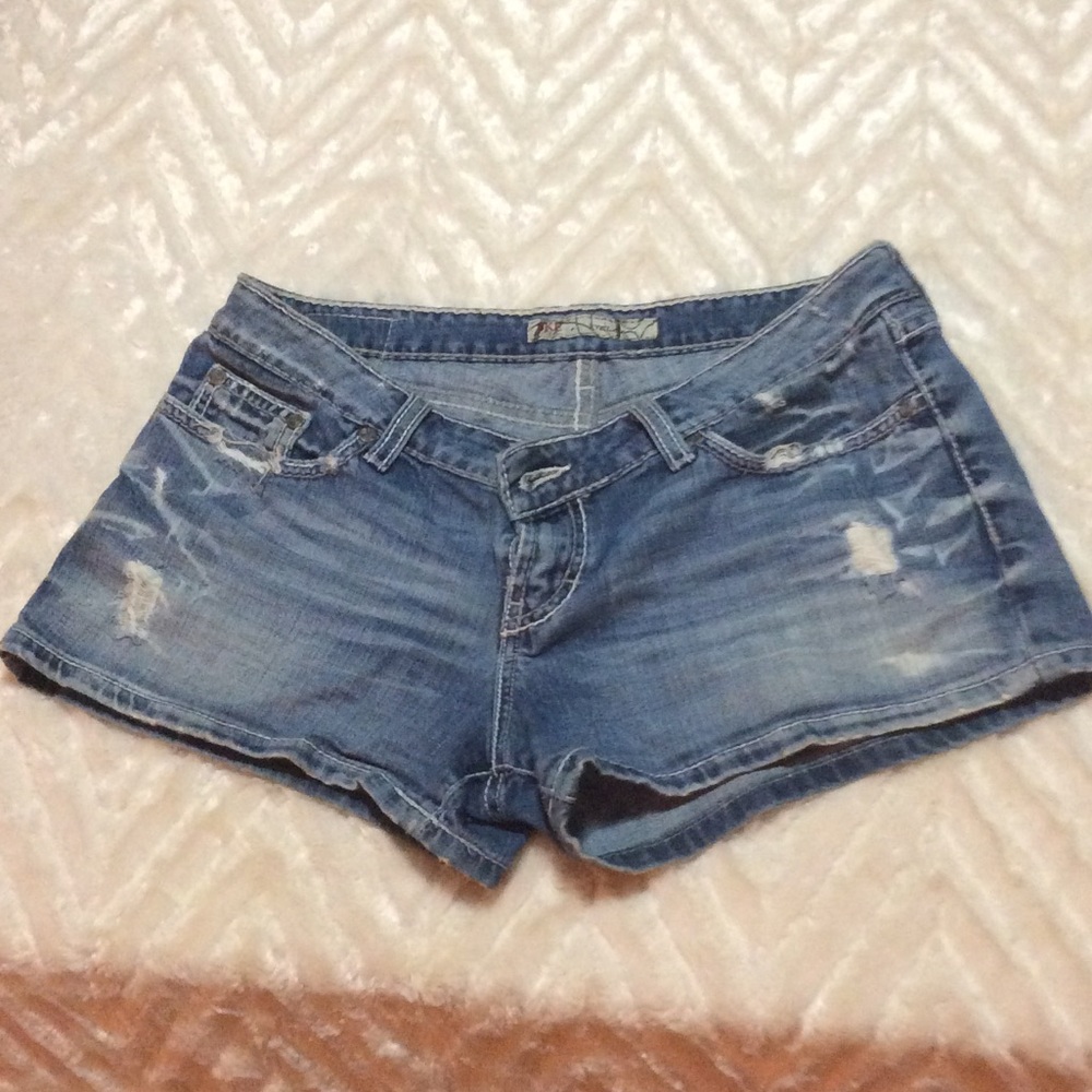 BKE Stella fit. Size 30 shorts.
