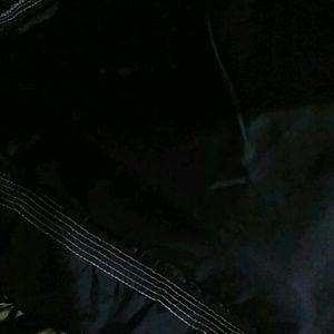 Meet your Posher, Christian