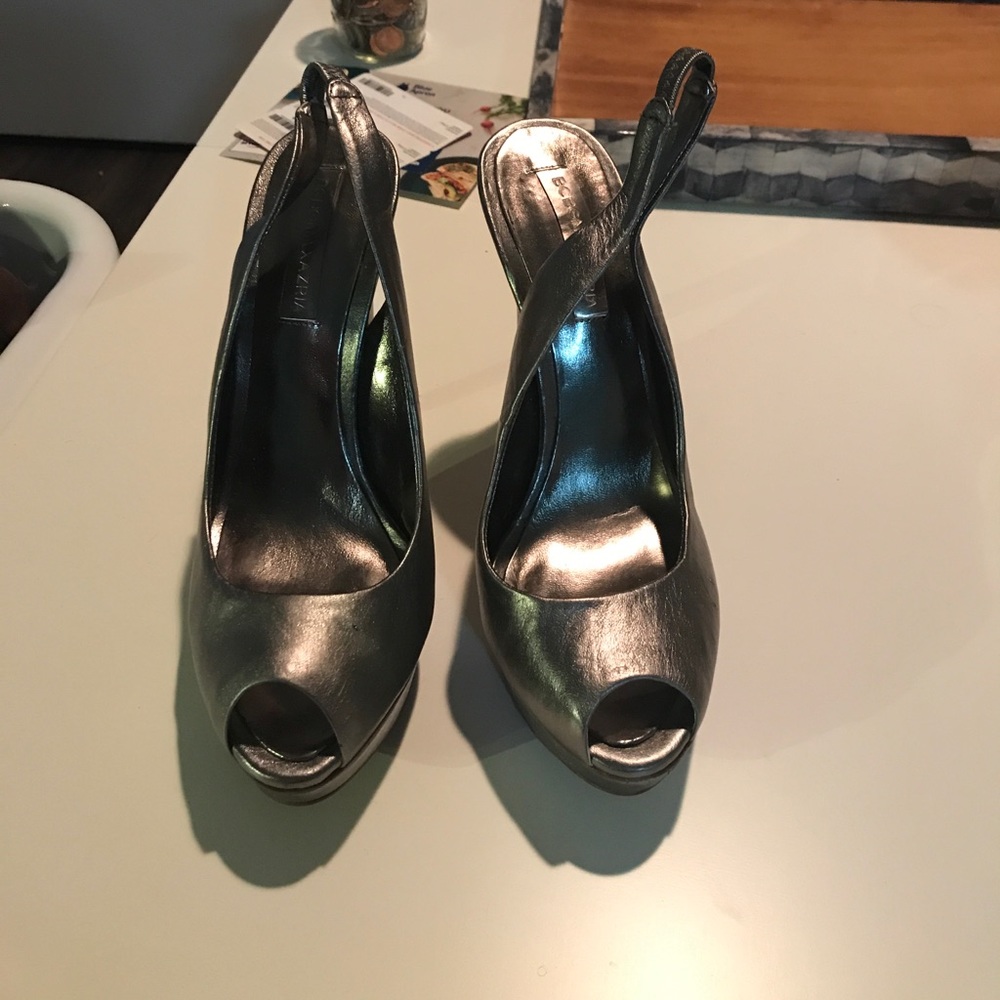 Silver platforms