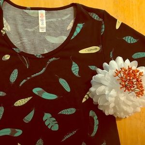 LuLaRoe Black Classic T Aqua Feather Print SZ XXS