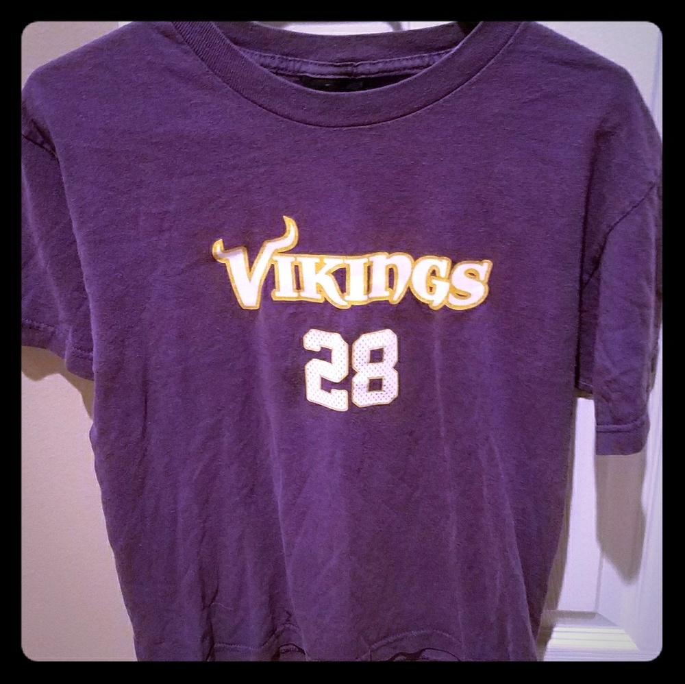 Minnesota Vikings shirt