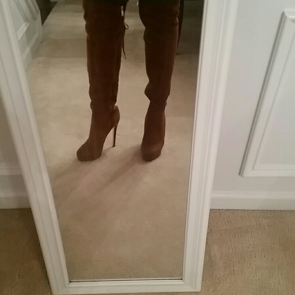 Cognac |Thigh High Boots| - Picture 5 of 7