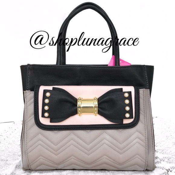 Betsey Johnson Handbags - Betsey Johnson Convertible Bag
