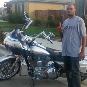 Meet your Posher, Jonathan