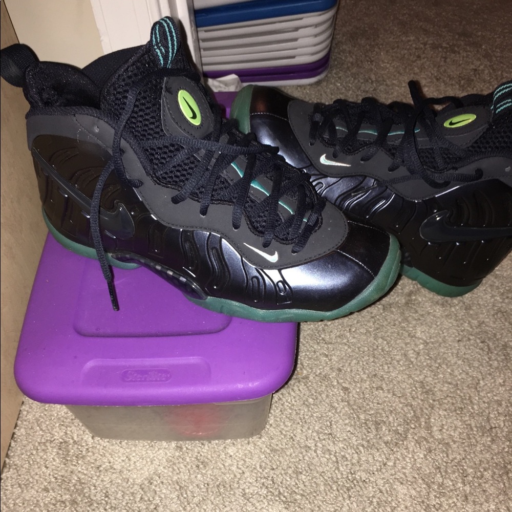 NIKE FOAMPOSITE