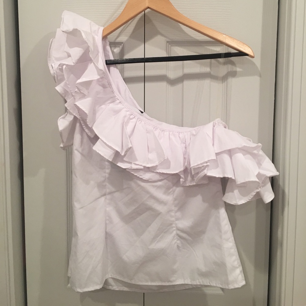 One/Off Shoulder Ruffle Blouse - Picture 2 of 3