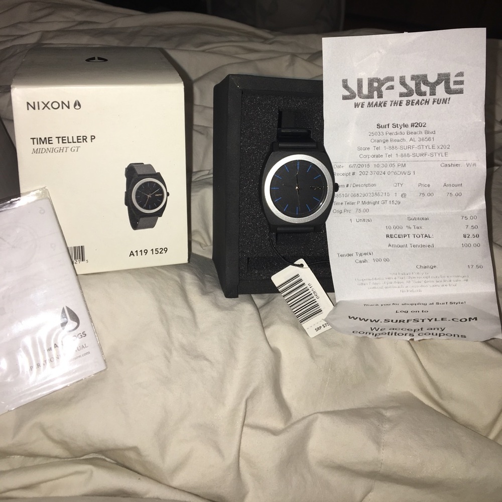 Nixon time teller P