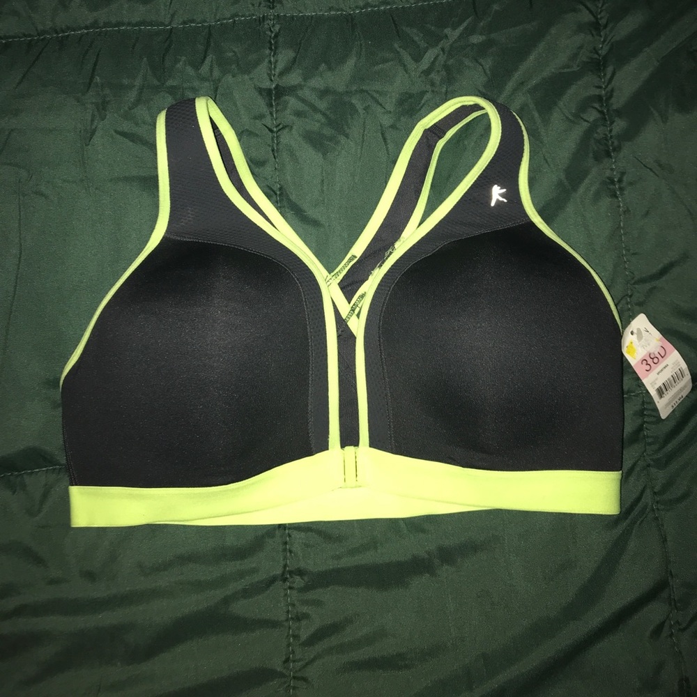 Sports bra