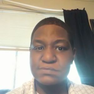 Meet your Posher, Earnestine