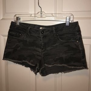 Forever 21 Camo Short Shorts