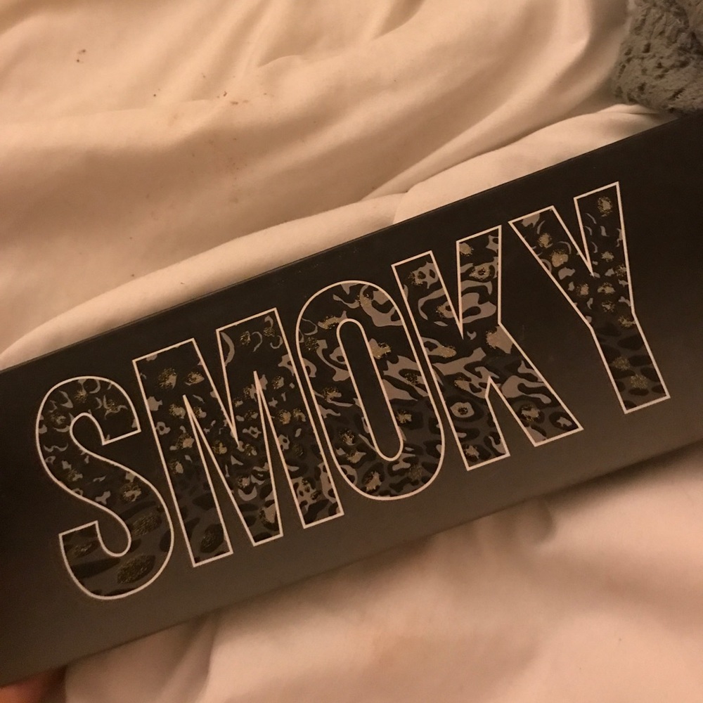 Smoky Eyeshadow Pallete