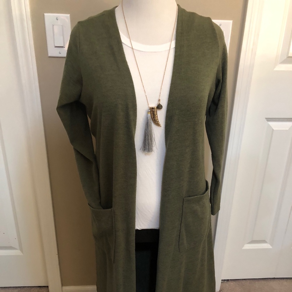 Lularoe Sarah Sweater - Large - Olive Green