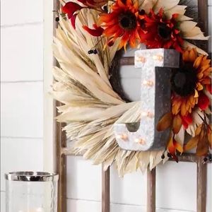 Meet your Posher, Janie