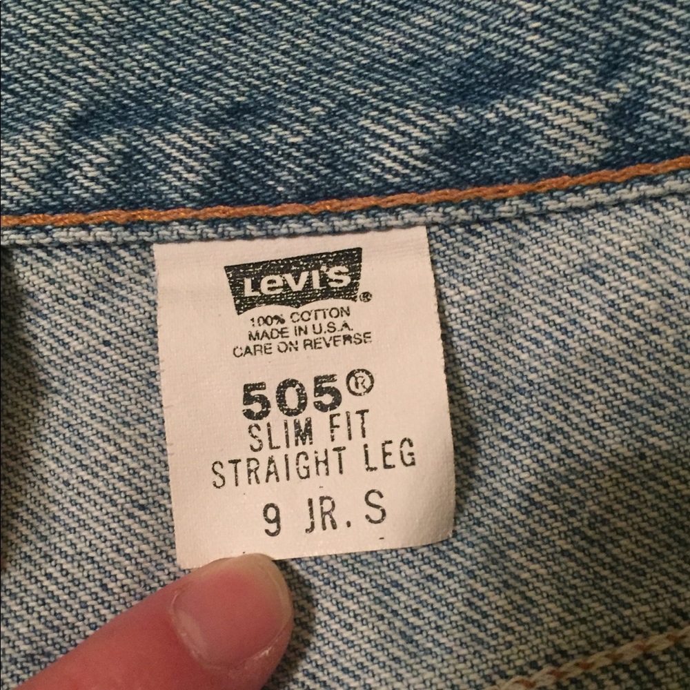 SOLD! Super cute High waisted Levi's! - Picture 3 of 5