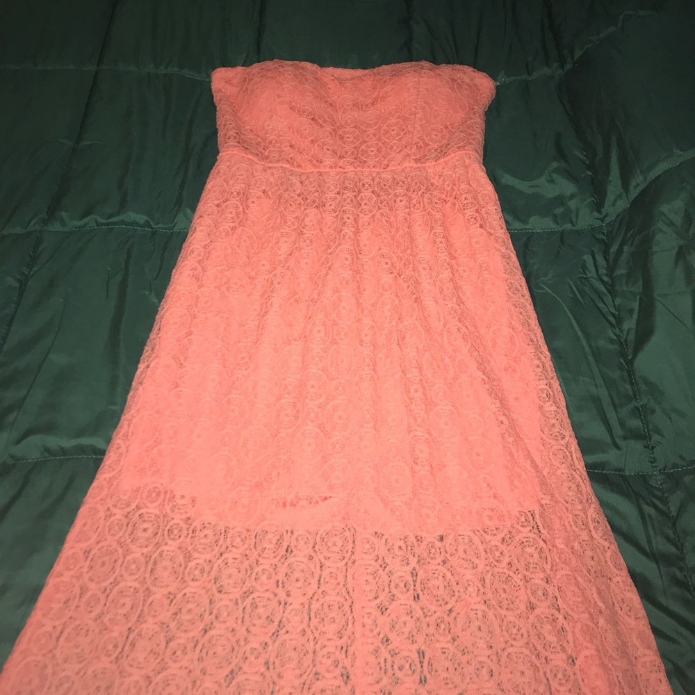 Cute strapless dress