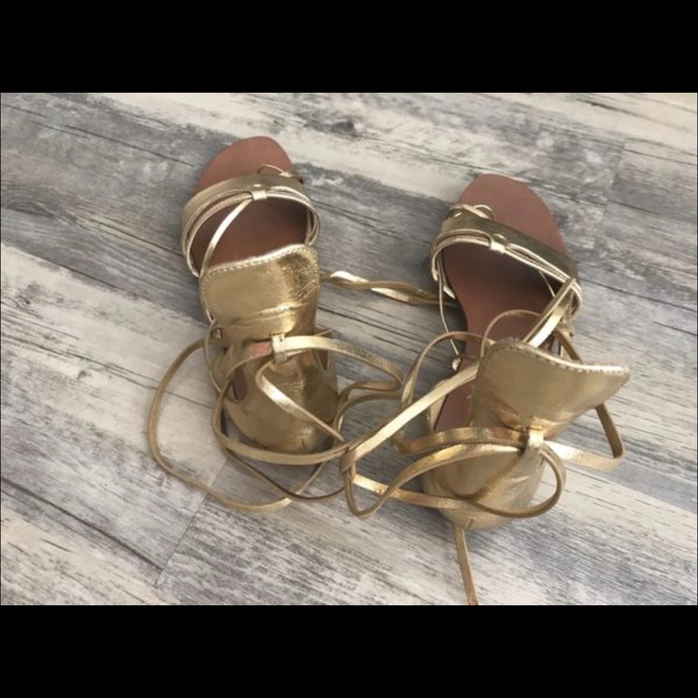 Zara sandals size : 9
