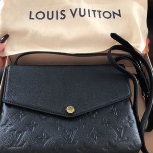 Louis Vuitton shoulder bag