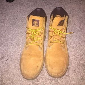 Gently Worn Wheats